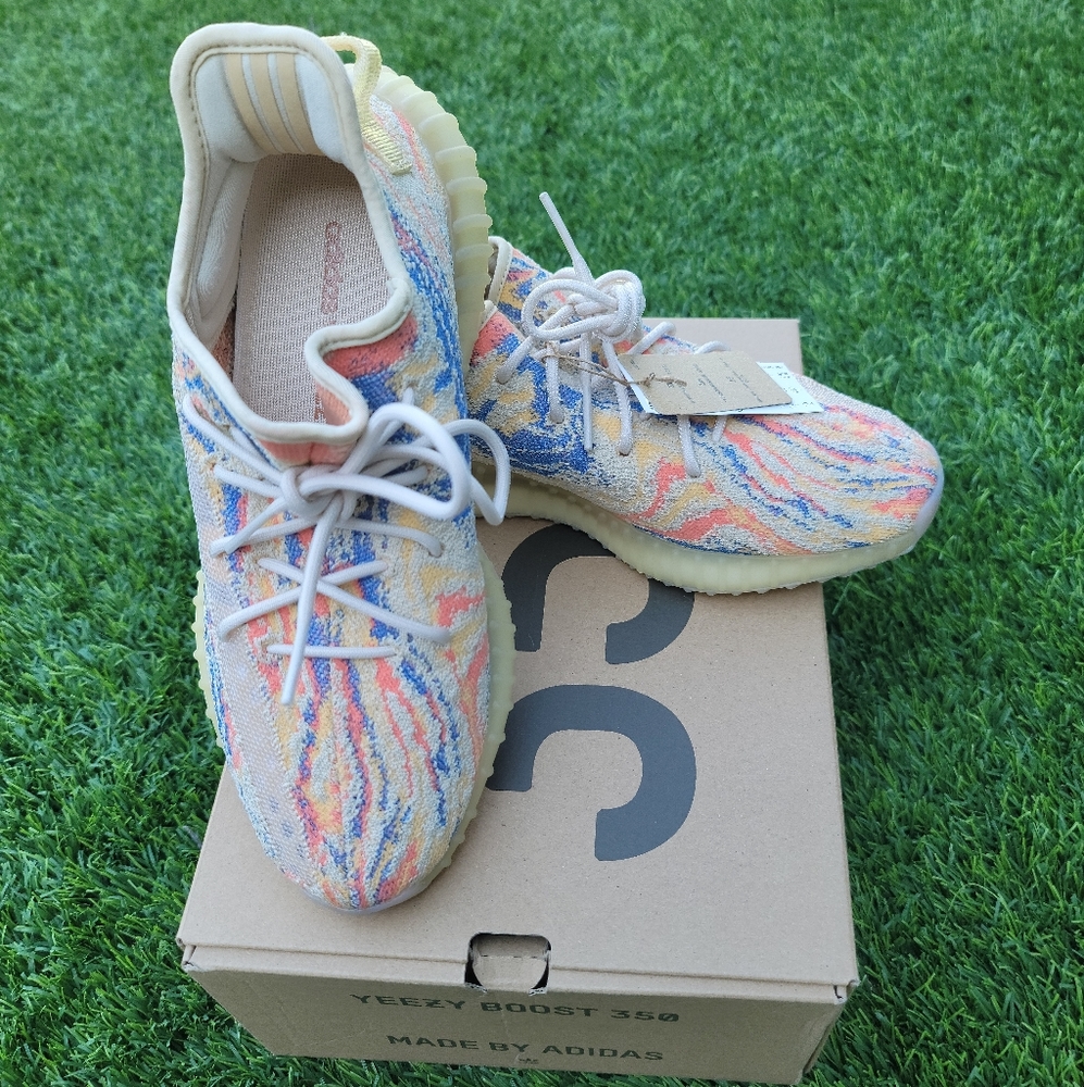 Yeezy 350 V2 MX Oat